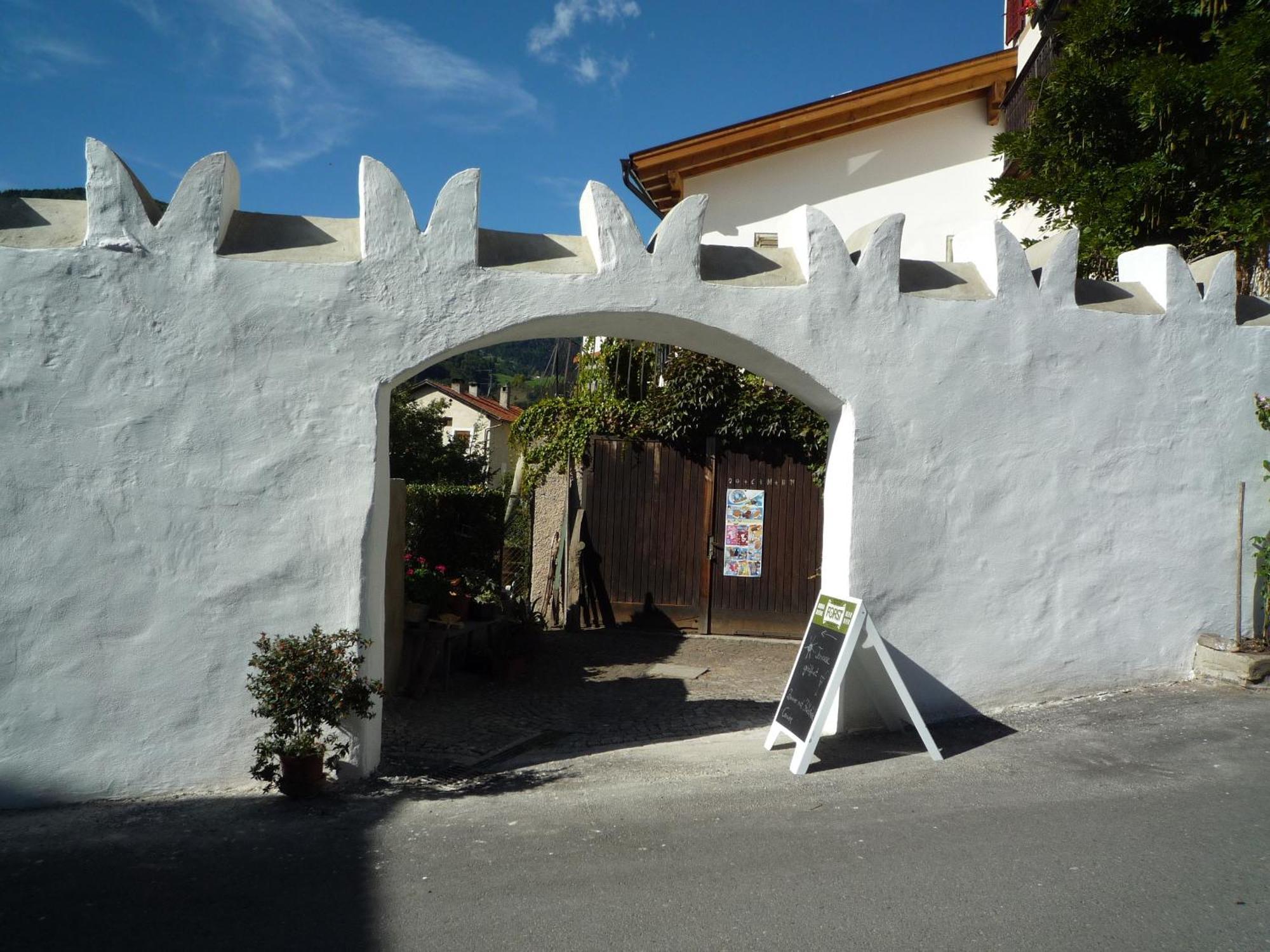 Hotel Garni Sonne Mals im Vinschgau Exterior foto